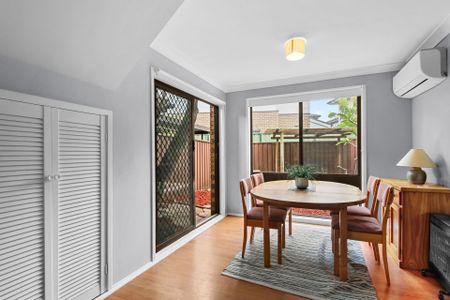 Well presented 3 bedroom home - Photo 2