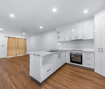 Coastal Comfort & Convenience in Cannonvale - Photo 3