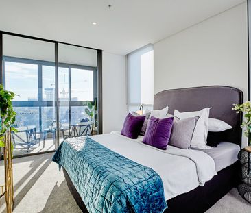 STYLISH DESIGN AND LUXURIOUS COMFORT WITH PARKING - Photo 1