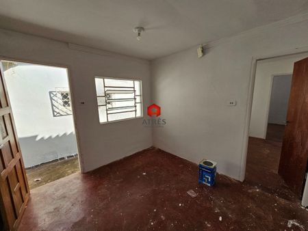 Casa para locação com 50m² localizada no Setor Leste Universitário. - Photo 2