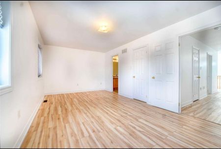 For Lease - 9 Spall Court, Toronto, Ontario - Photo 5