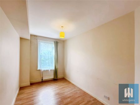 St James Street, Halifax, HX1 - Photo 5