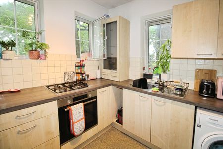 Merton Road, Earlsfield, SW18 5JZ - Photo 4