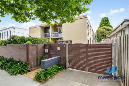 7/23 Netherlee Street, GLEN IRIS, VIC - Photo 3