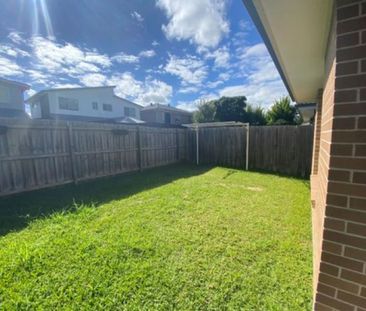 Three Bedroom Home in Great Location! - Photo 4