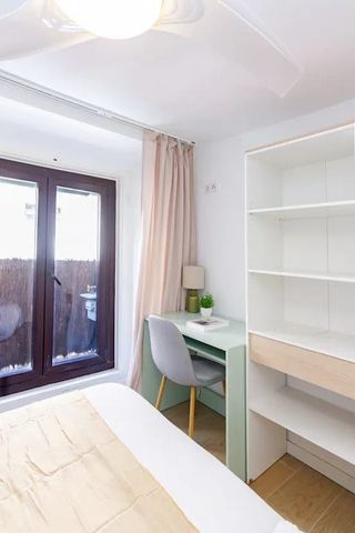 Calle de la Amnistía, Madrid, Community of Madrid 28013 - Photo 3