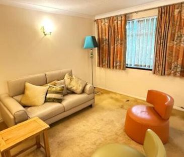 Cherry Croft Gardens, Pinner, Greater London, HA5 4JU - Photo 3