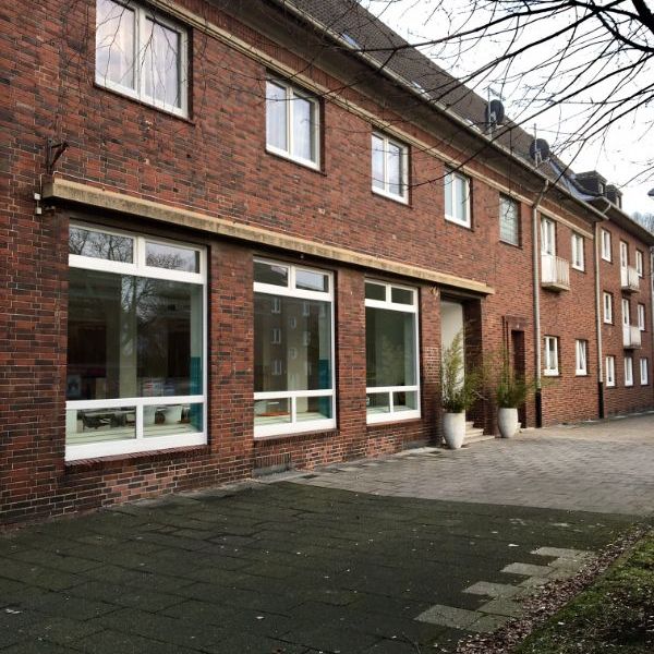 *** Attraktive 3-Zi.-Whg. in Schlossparknähe sucht nette Bewohner! *** - Foto 1