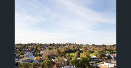 The award winning penthouse, is one not to be missed. - Photo 5