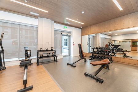 For Lease - 3250 Carding Mill Trail Unit# 410, Oakville, Ontario - Photo 2