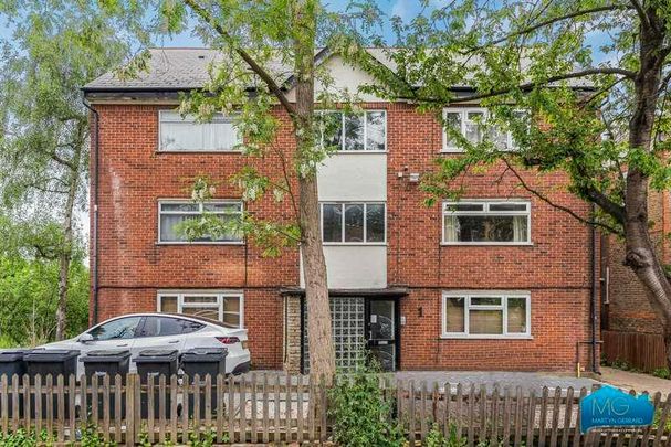 Crouch End, London, N8 - Photo 1