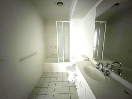 77/38 Kavanagh Street - Photo 2