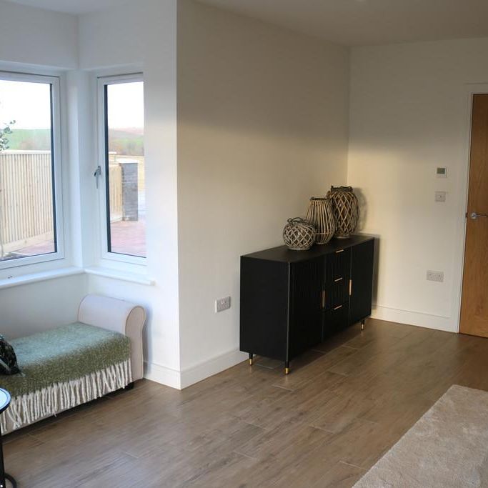 4 bedroom detached house to rent - Photo 1