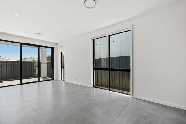 Apply Now - Century 21 &vert; the Paramount Group - Photo 1