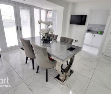 4 bedroom detached house to rent - Photo 4