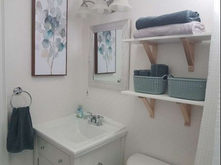 For Lease - 608A Mount Pleasant Road, Toronto, Ontario - Photo 5