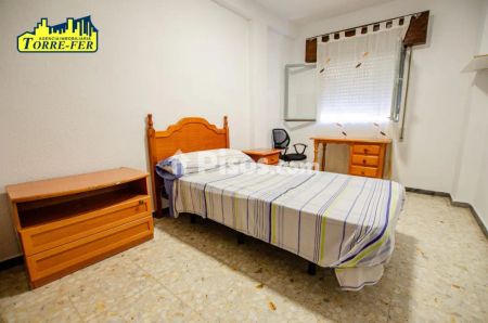 Piso en alquiler en Calle de las Cámaras - Photo 3