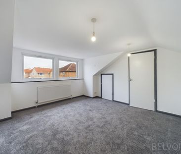 2 bedroom semi-detached house to rent - Photo 4