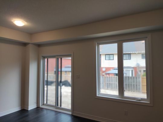 For Lease - 23 Genoa Drive, Hamilton, Ontario - Photo 1