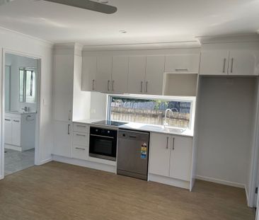 Cute 2 Bedroom Granny Flat - Photo 4