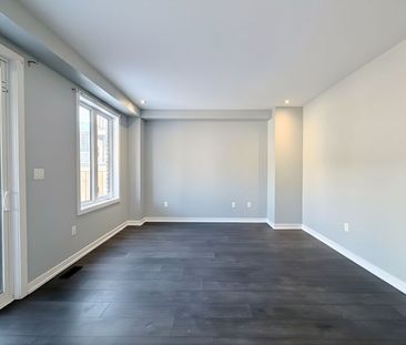 $2,895 / 3 br / 3 ba / 1890 Rymal rd. unit 158 - Photo 4