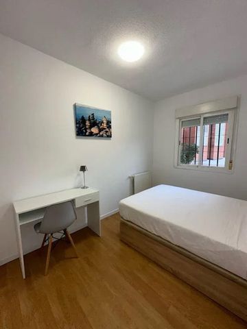 Calle de Afueras a San Roque, Madrid, Community of Madrid 28034 - Photo 3