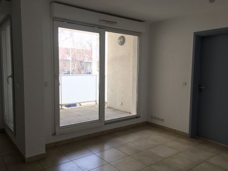 Location Appartement 2 pièces 41m² PERPIGNAN 66000 - Photo 2