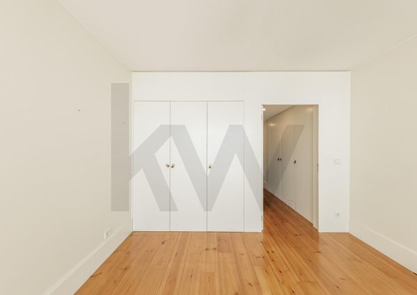 Apartamento T4 em Porto