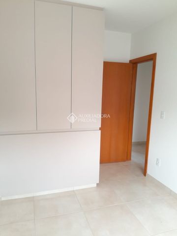 Casa em Condomínio com 2 quartos e 65m² para alugar em Vila Nova, Porto Alegre. - Foto 3