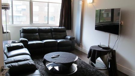 2 Bed Flat, Cambridge Square, W2 - Photo 3