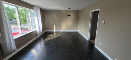 For Lease - 88 Vista Boulevard, Mississauga, Ontario - Photo 2