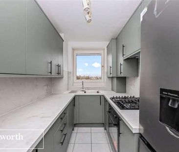 Ashley Court, Grand Avenue, Hove, East Sussex, BN3 - Photo 4