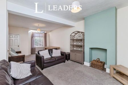3 bedroom house to rent West Street, Hoole, Chester, CH2 - Photo 2