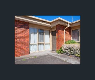 4/18 Carder Avenue, Seaford, Vic 3198 - Photo 2