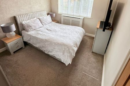 Goodison Boulevard, DONCASTER - Photo 4