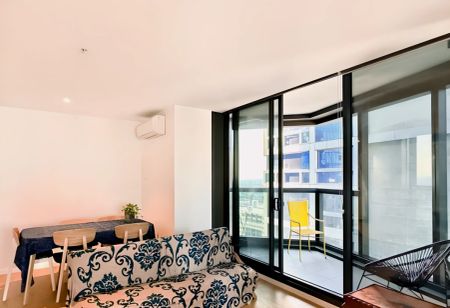 4112r/33 Rose Lane, Melbourne - Photo 2