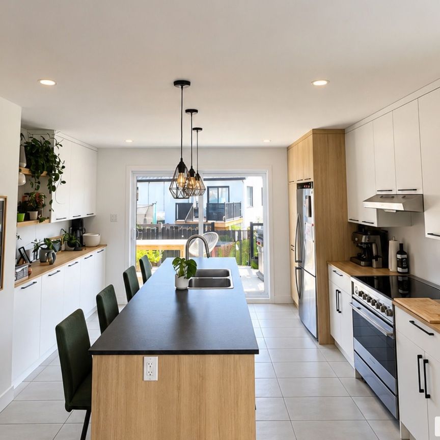 301, Laliberté, St-Lambert-De-Lauzon à louer - Photo 1