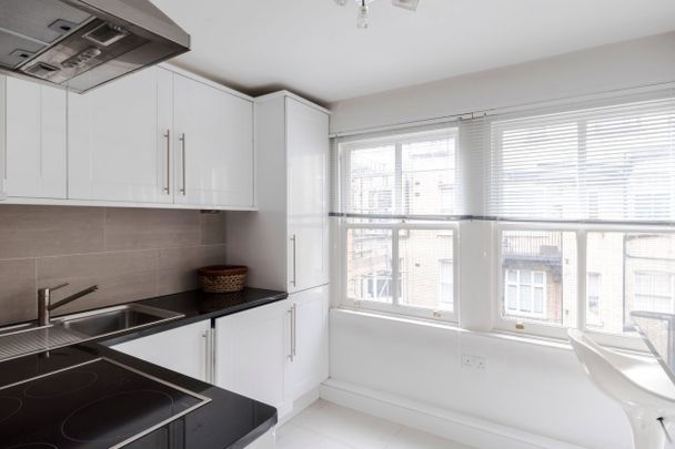 Baker Street, Marylebone, London, W1U - Photo 1