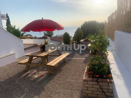 Διαμέρισμα για ενοικίαση Μαύρο Λιθάρι (Ανάβυσσος) - Photo 2