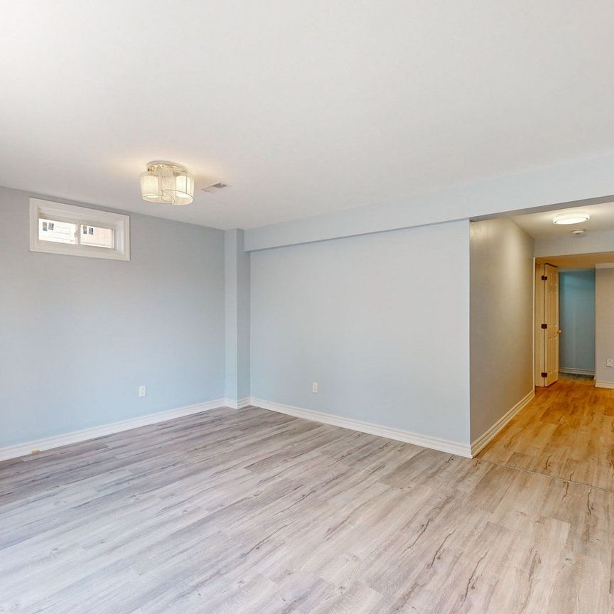 For Lease - 33 Netherway Crescent Unit# Lower, Ajax, Ontario - Photo 1