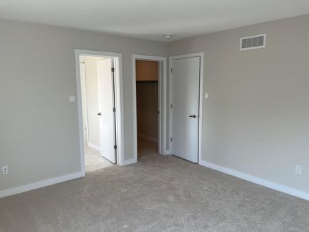 For Lease - 570 Oldenburg Avenue, Stittsville - Munster - Richmond, Ontario - Photo 3