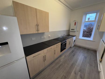 1 bedroom flat to rent - Photo 5