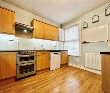 1 bed maisonette to rent in London Road, Colnbrook, SL3 - Photo 4