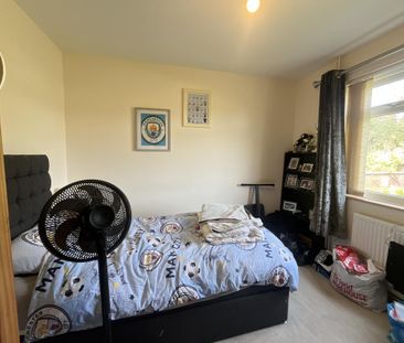 3 bedroom detached bungalow to rent - Photo 4