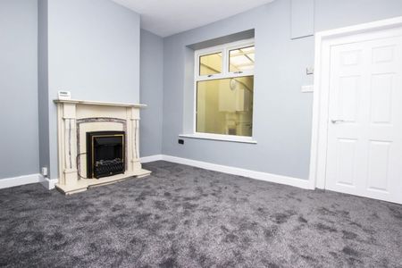 2 bedroom House To Let Total Size: 1098 SQ FT - Photo 5