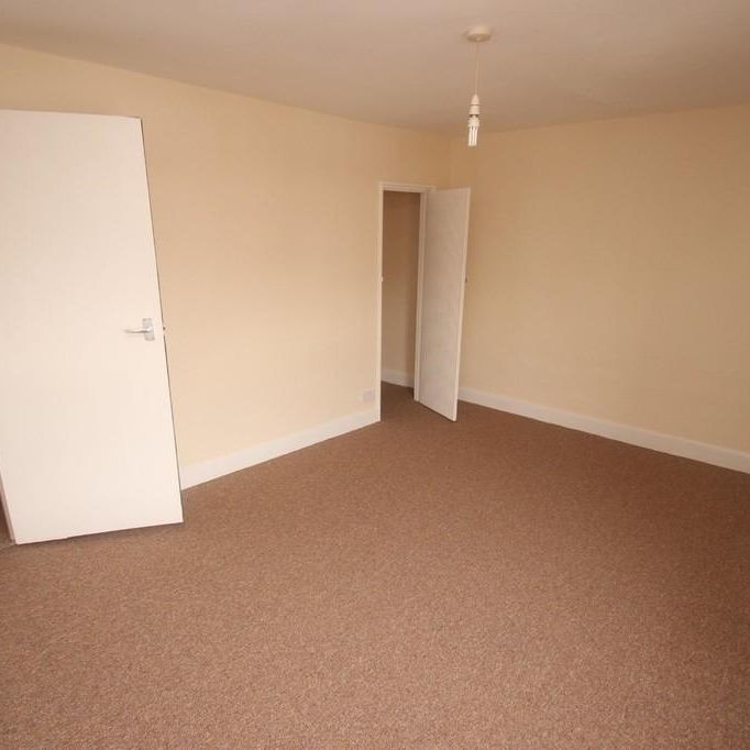 2 bedroom maisonette to rent - Photo 1