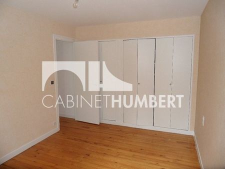 Location Appartement 4 pièces 80m² ST ETIENNE 42000 - Photo 2