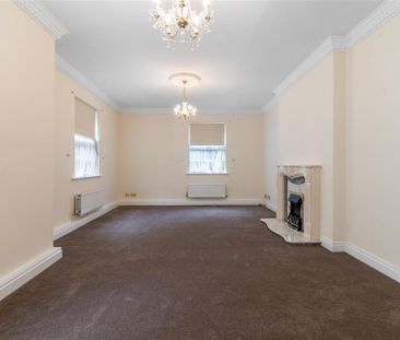 3 bedroom apartment to rent - Photo 1
