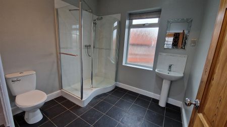 3 bed house to rent in Appletree Gardens, Newcastle Upon Tyne - Photo 3