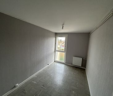 Location Appartement 4 pièces 73 m² Le Pont-Chrétien-Chabenet - Photo 2